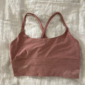 Vuori Women's Cross-Back Bra in Dusty Rose